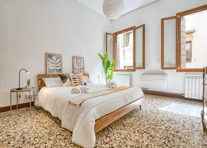 My Rialto - Centro Apartament Wenecja